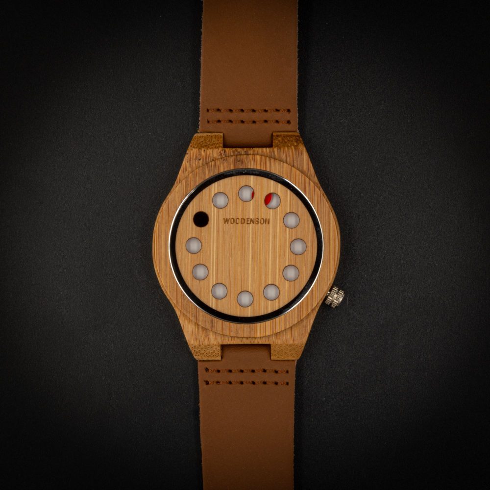 Reloj de Bambú sin agujas modelo Wormhole - Image 3