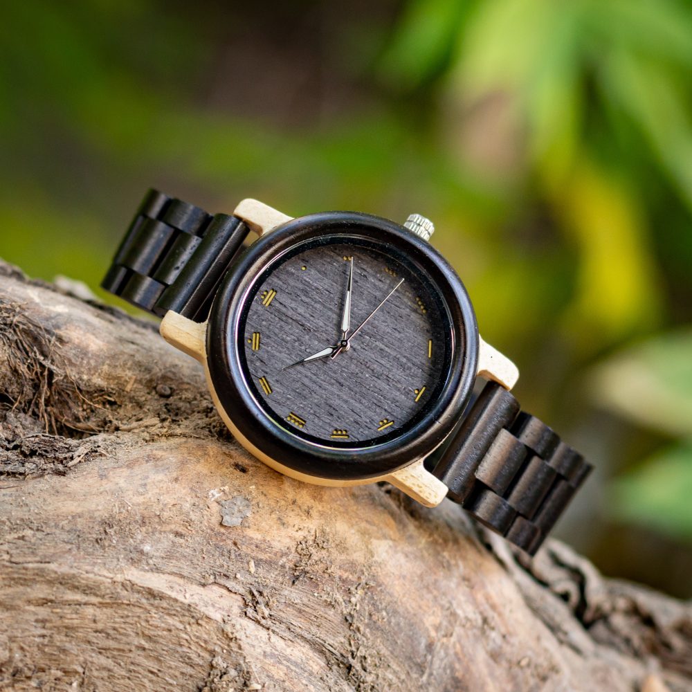 Reloj de madera articulada Kish (44 mm)