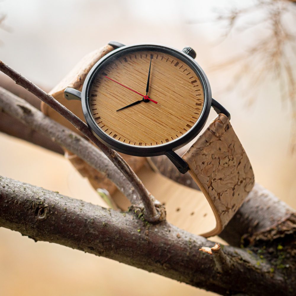 Reloj de pulsera de corcho y madera modelo Yebushi