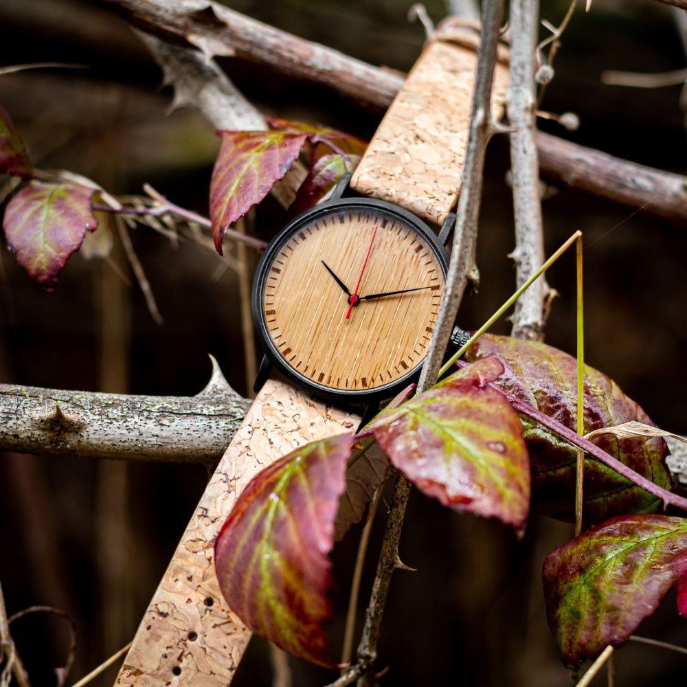 Reloj de pulsera de corcho y madera modelo Yebushi - Image 4