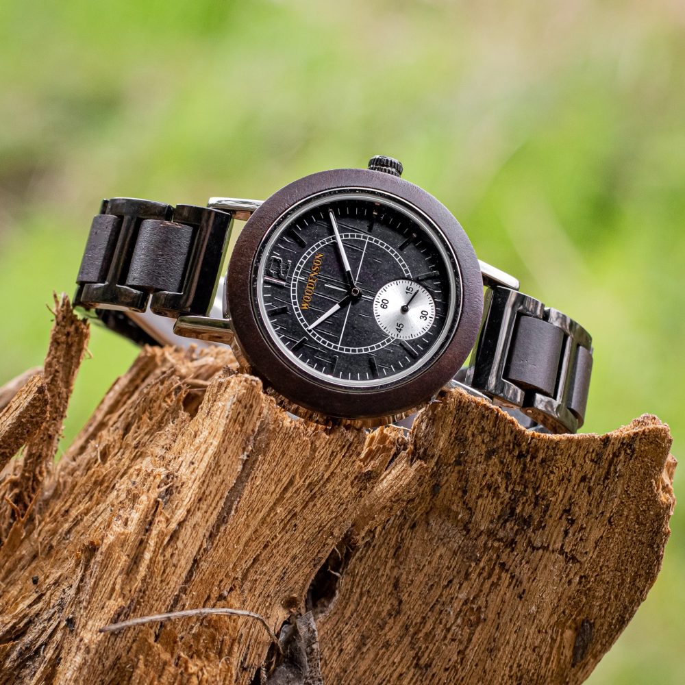 Reloj en madera de nogal y acero Ordesa 39 mm
