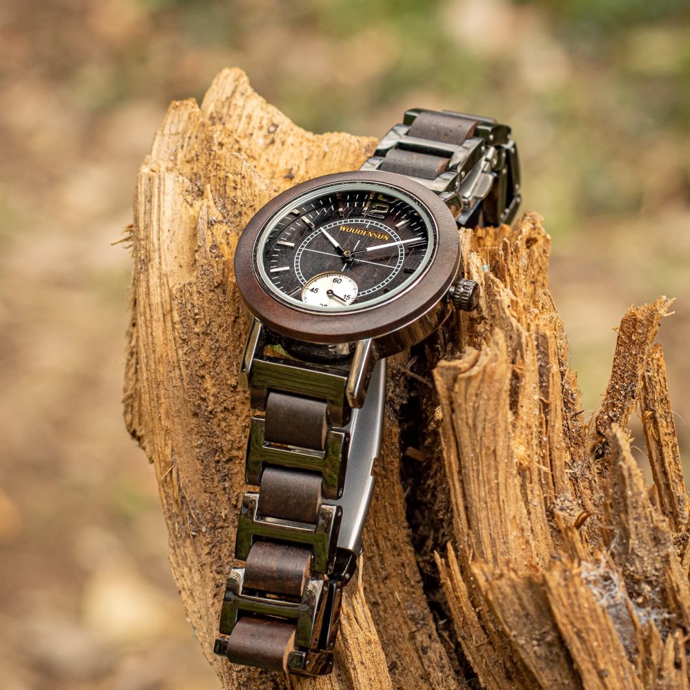 Reloj en madera de nogal y acero Ordesa 39 mm - Image 3