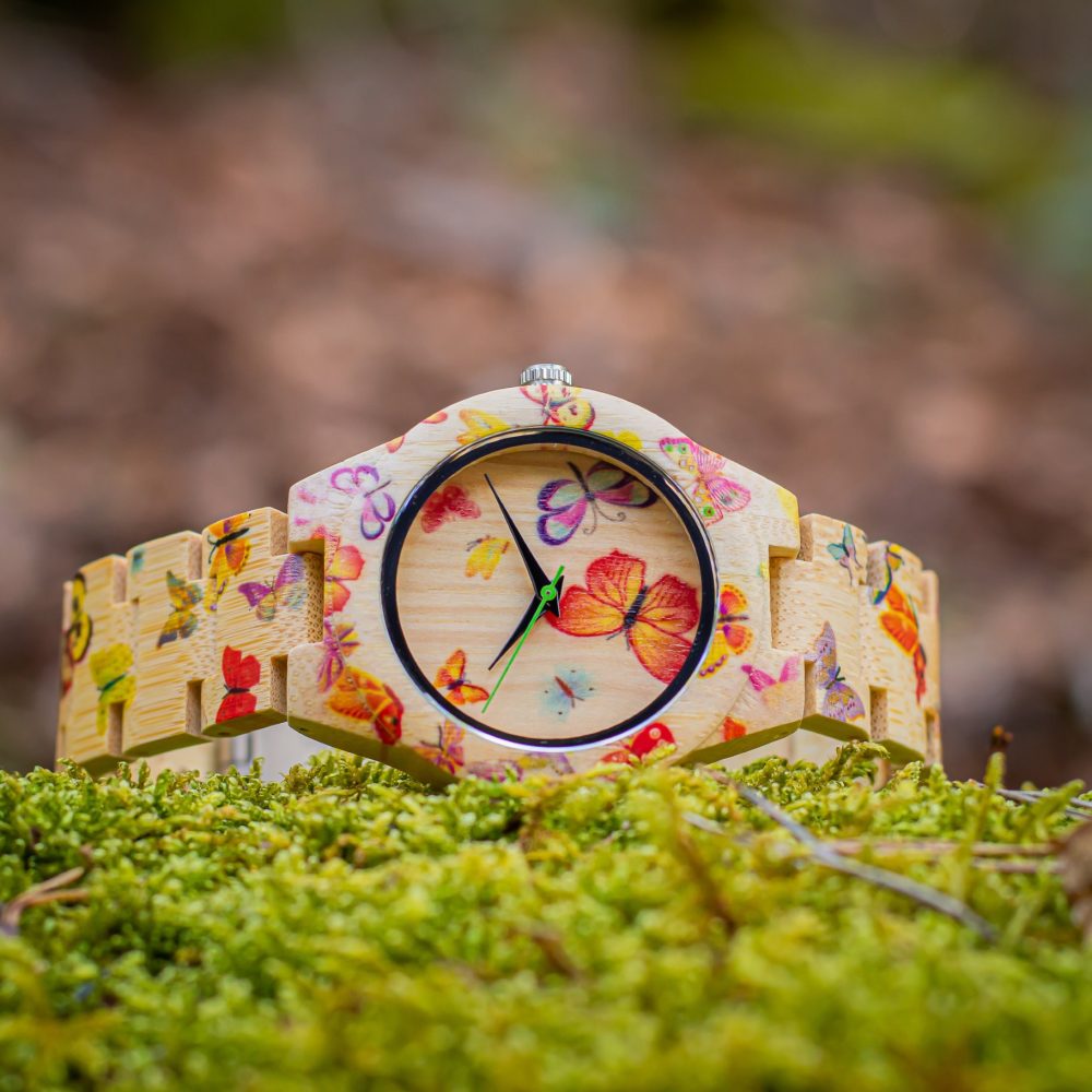 Reloj en madera de bambú decorada Capri - Image 8