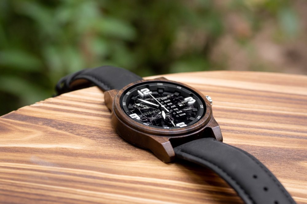 Reloj de madera de sándalo Patagonia - Image 6