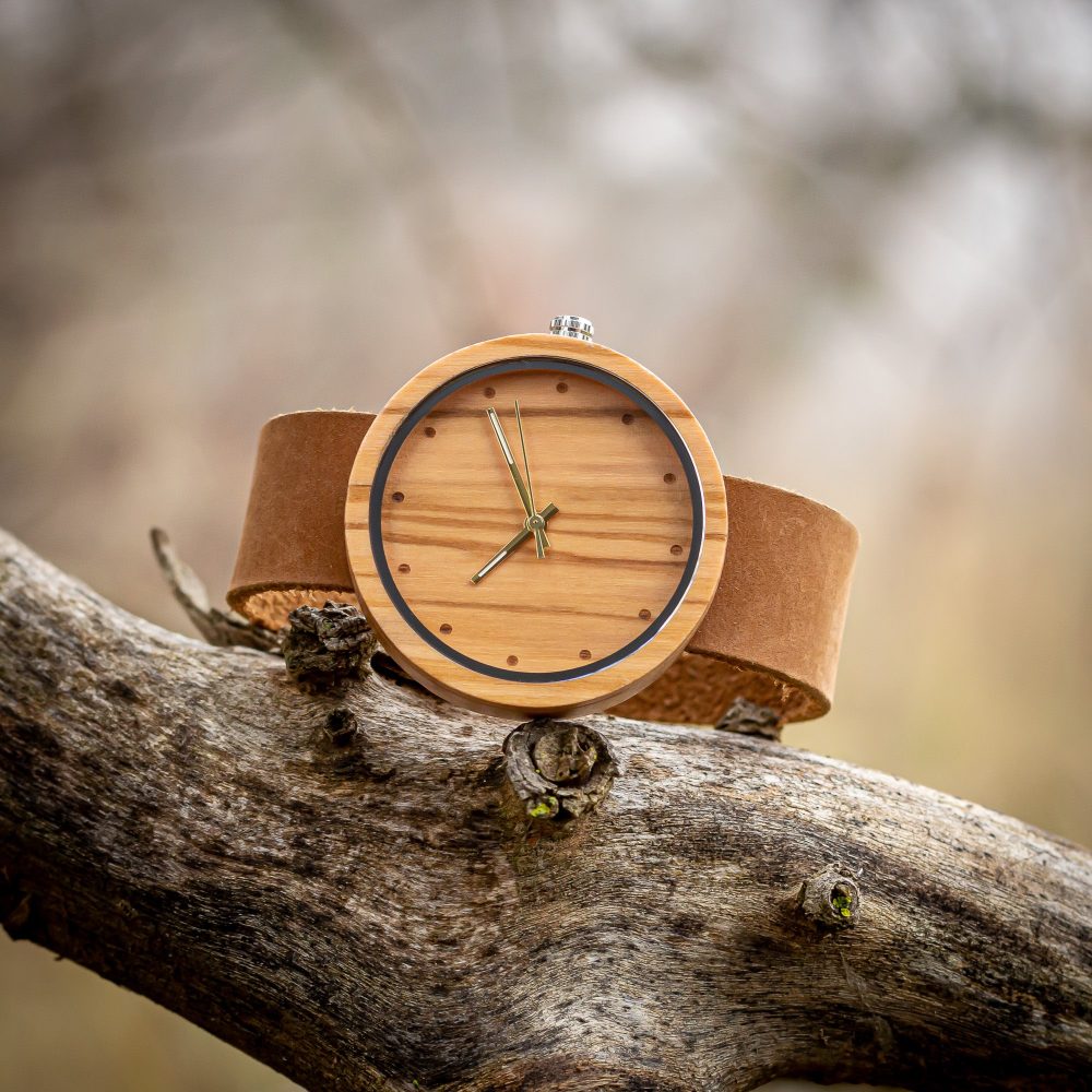 Reloj de madera de Olivo Serengueti - Image 2