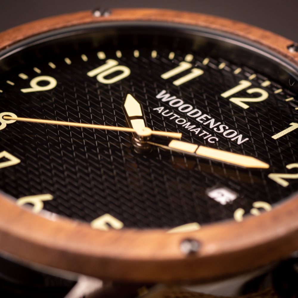Reloj Automático de madera de Nogal Fakarava - Image 5