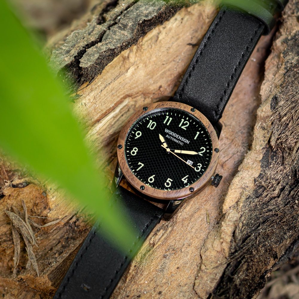 Reloj Automático de madera de Nogal Fakarava - Image 6