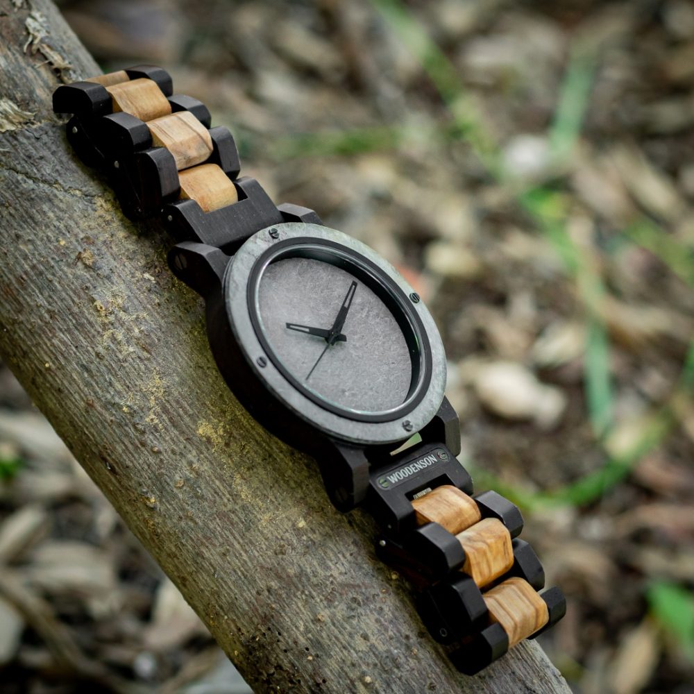 Reloj de madera y piedra modelo Cobá - Image 3