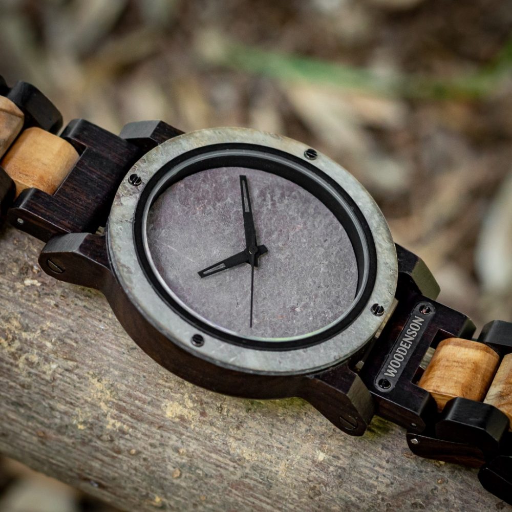 Reloj de madera y piedra modelo Cobá - Image 5