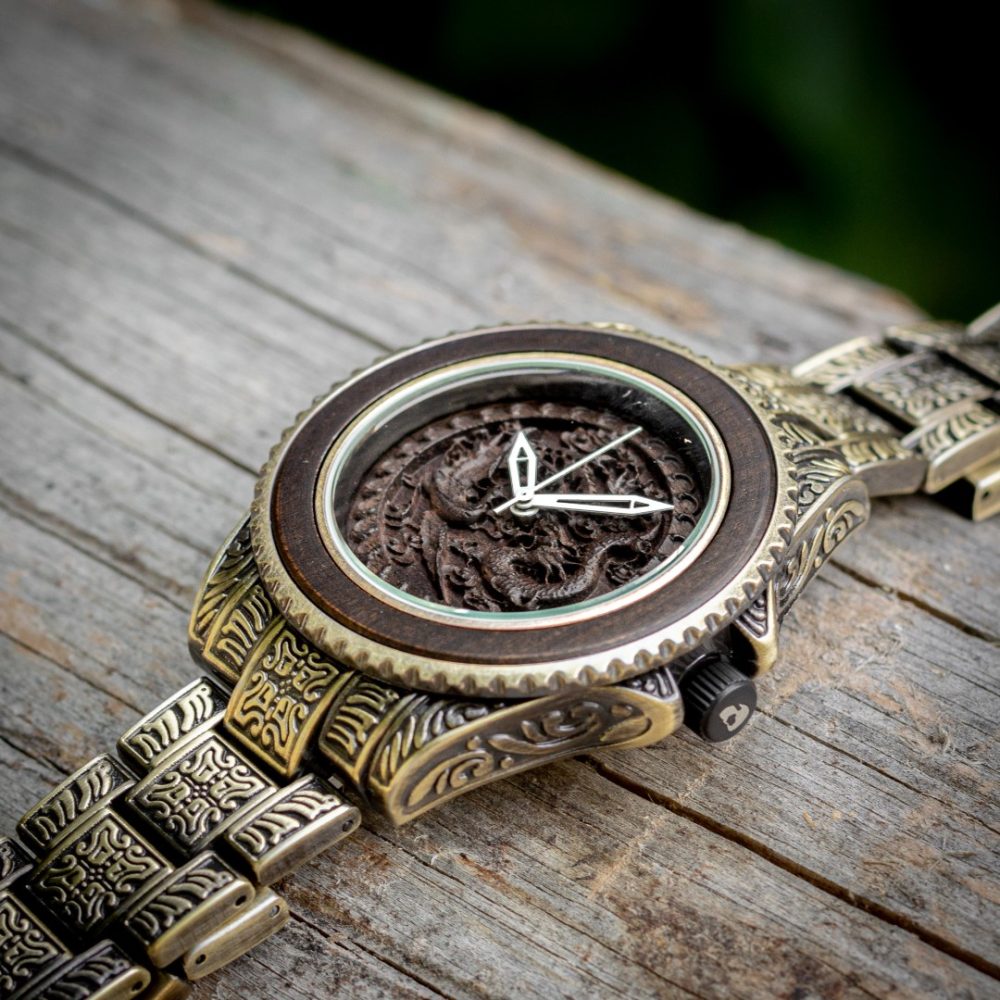 Reloj de madera de ébano y acero dorado Zerain - Image 3
