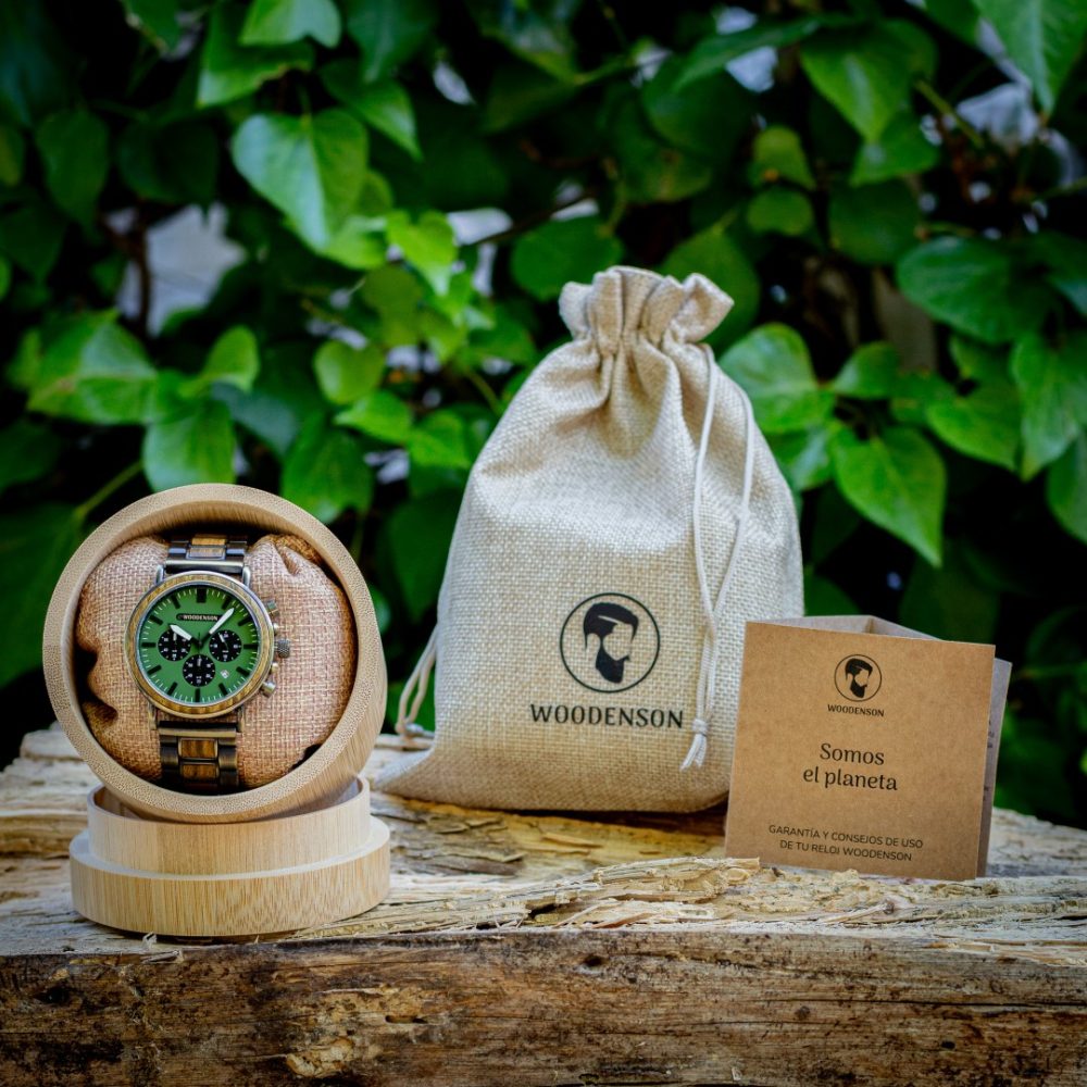 Reloj de madera de sándalo verde y acero Jaya - Image 8