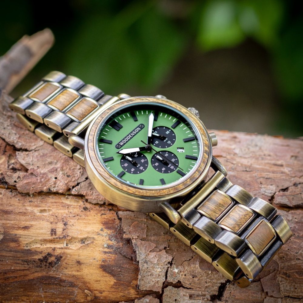 Reloj de madera de sándalo verde y acero Jaya - Image 5